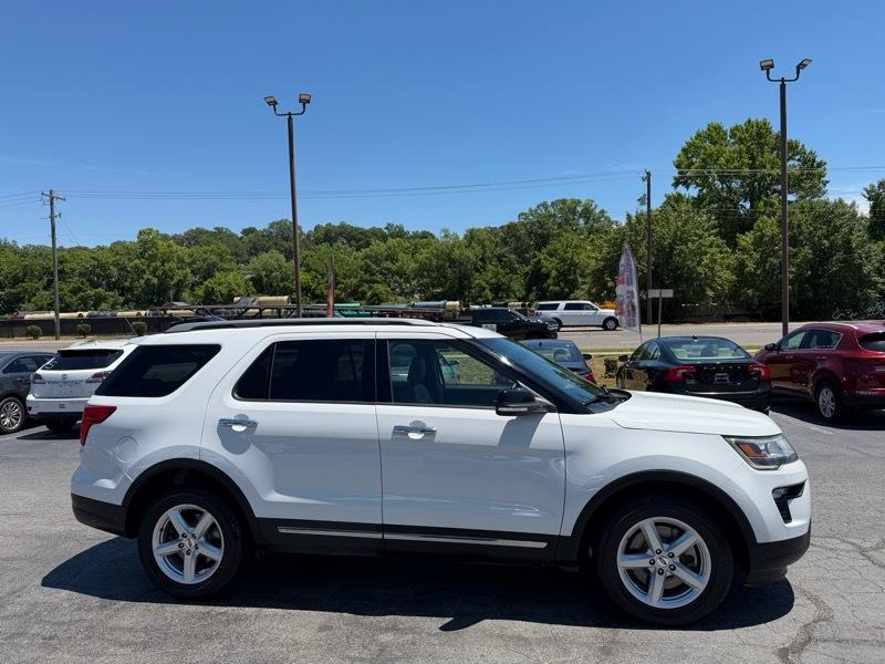 Ford Explorer XLT FWD 2018