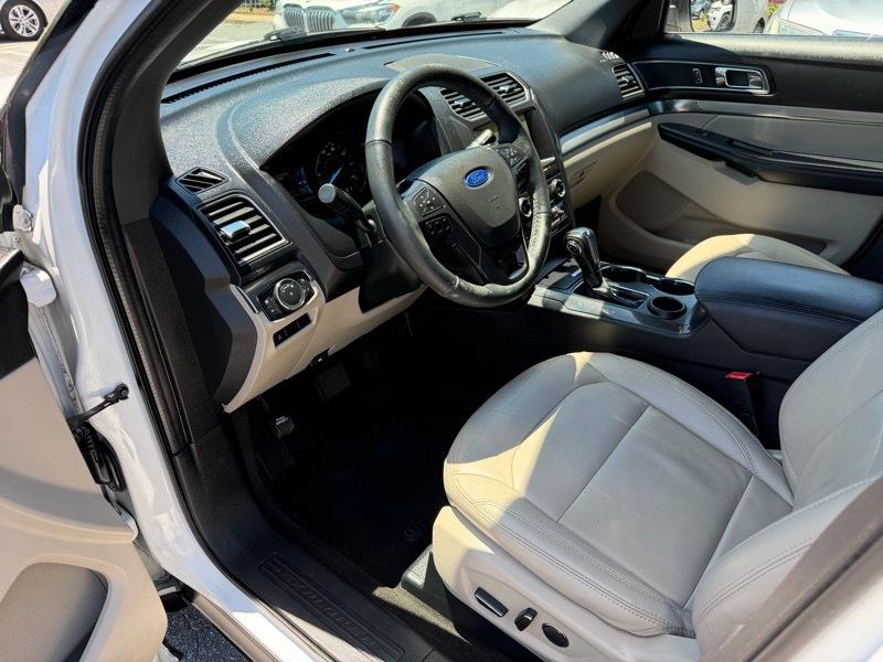 Ford Explorer XLT FWD 2018