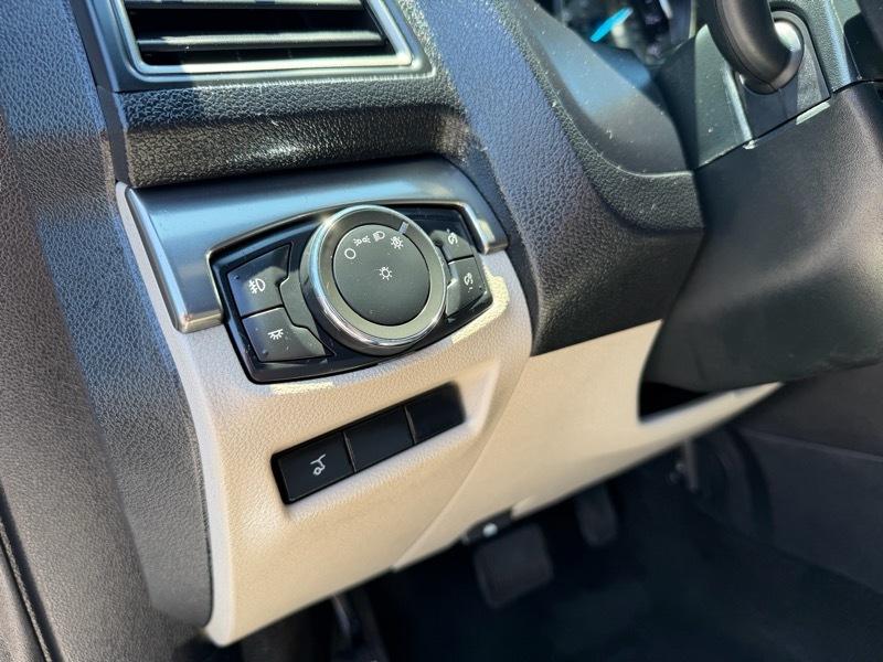 Ford Explorer XLT FWD 2018