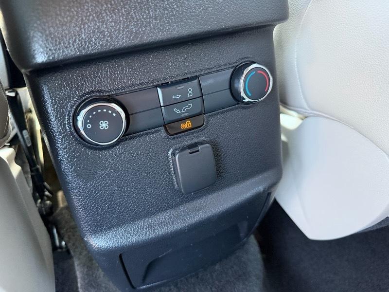 Ford Explorer XLT FWD 2018