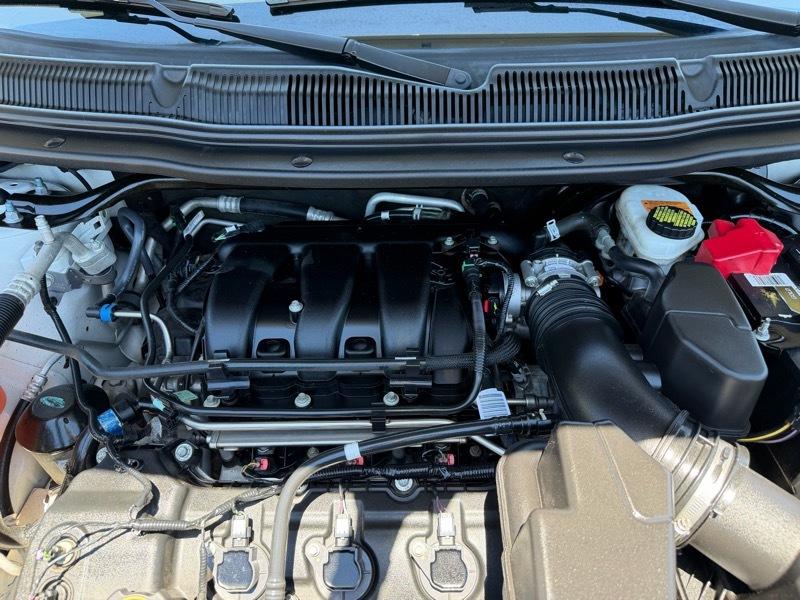 Ford Explorer XLT FWD 2018