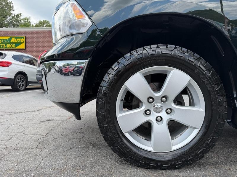 RAM 1500 Big Horn Crew Cab 4WD 2016