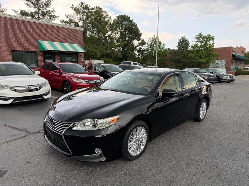 Lexus ES 350 Sedan 2014