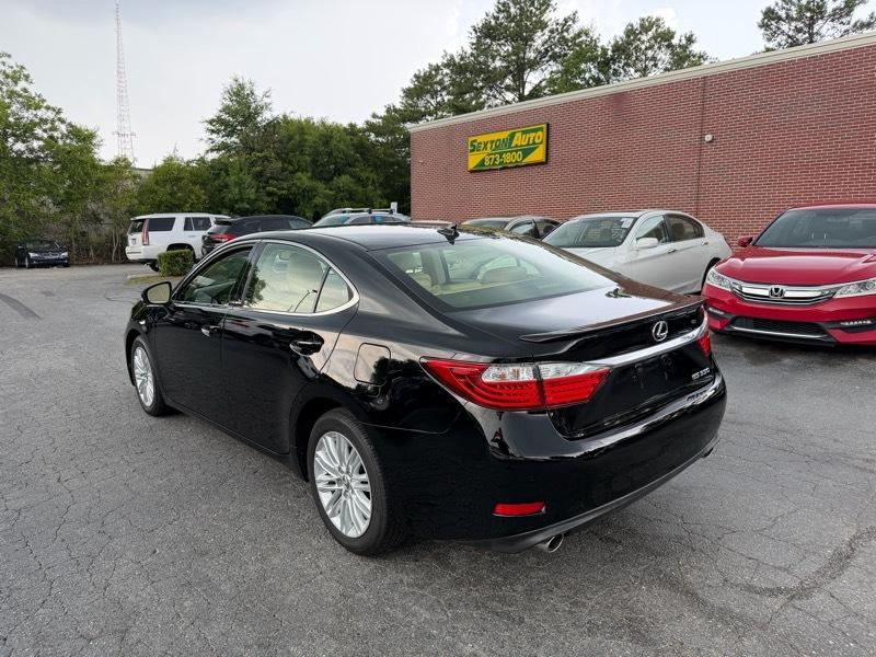 Lexus ES 350 Sedan 2014