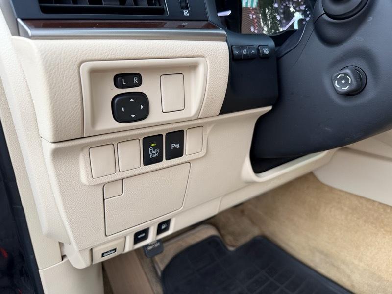 Lexus ES 350 Sedan 2014