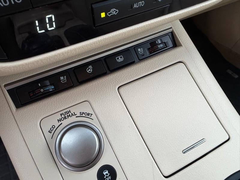 Lexus ES 350 Sedan 2014