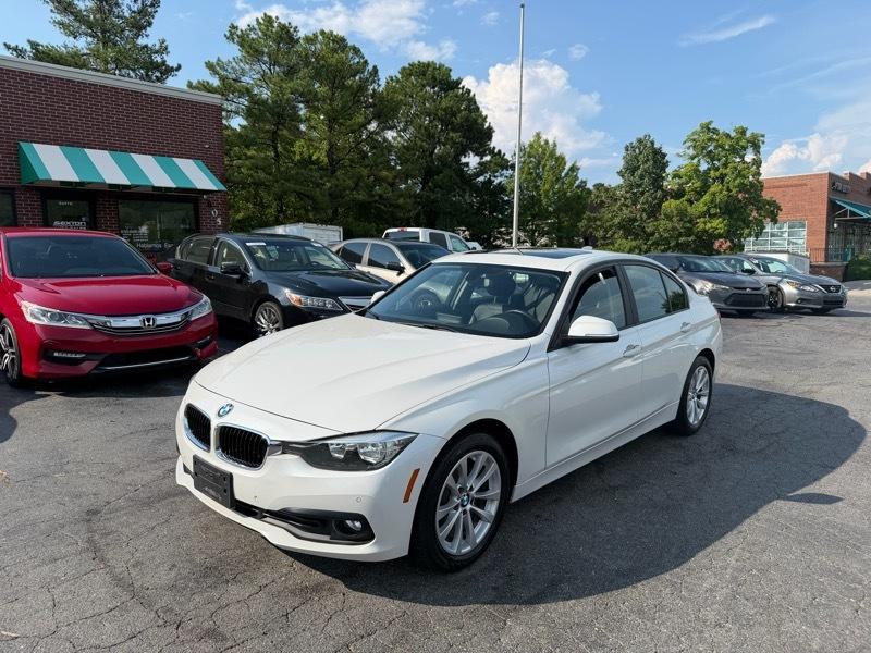 BMW 3-Series 320i xDrive Sedan 2017
