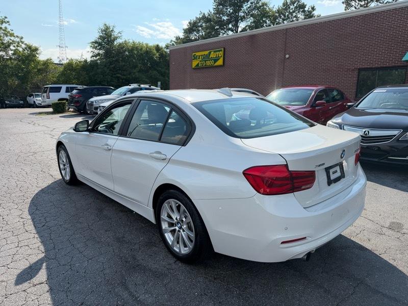 BMW 3-Series 320i xDrive Sedan 2017