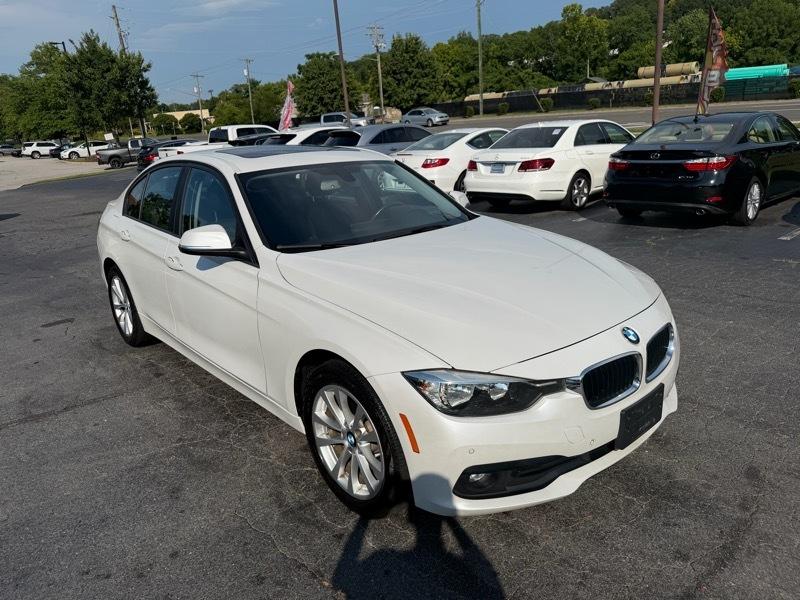 BMW 3-Series 320i xDrive Sedan 2017