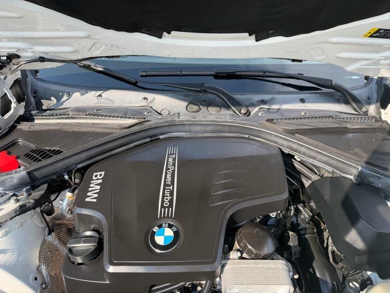 BMW 3-Series 320i xDrive Sedan 2017