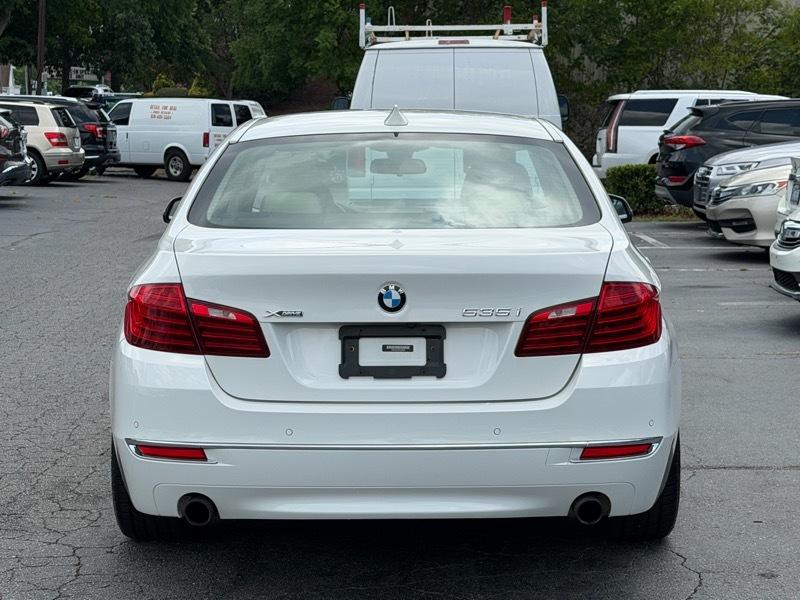 BMW 5-Series 535i xDrive 2016