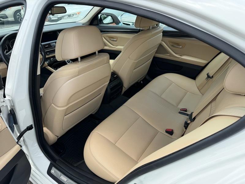 BMW 5-Series 535i xDrive 2016