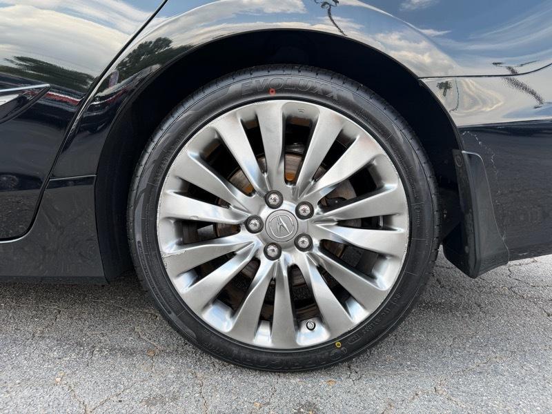 Acura RLX 6-Spd AT w/Technology Package 2016