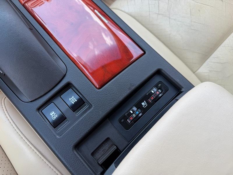 Lexus RX 350 AWD 2011