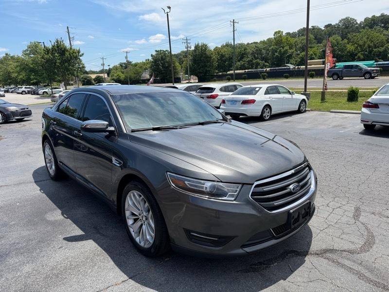 Ford Taurus Limited AWD 2017