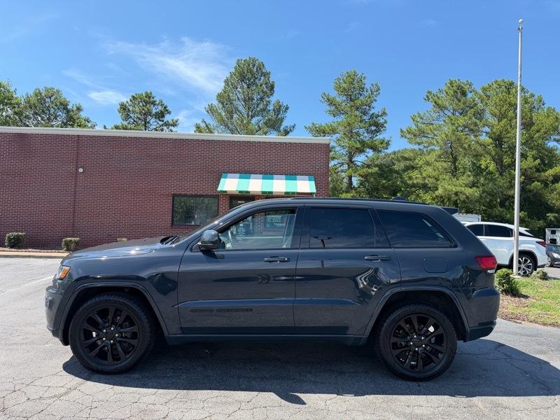 Jeep Grand Cherokee Altitude 4x4 2017