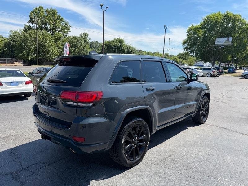 Jeep Grand Cherokee Altitude 4x4 2017