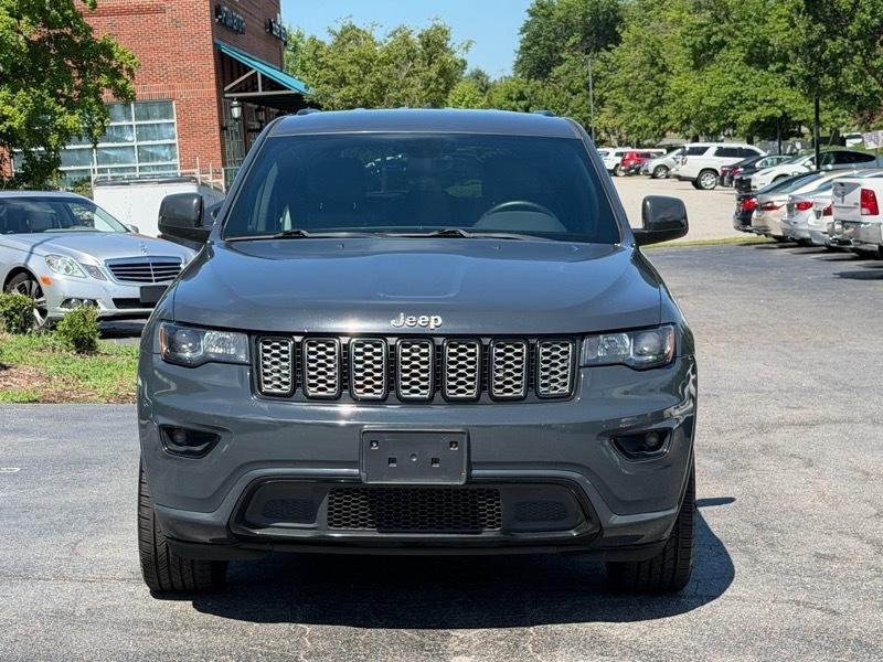 Jeep Grand Cherokee Altitude 4x4 2017