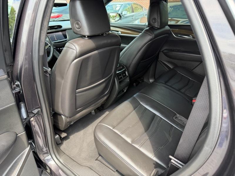 Cadillac XT5 Platinum AWD 2017