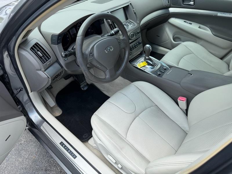 Infiniti G Sedan 37x AWD 2013