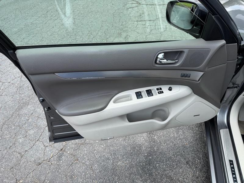 Infiniti G Sedan 37x AWD 2013