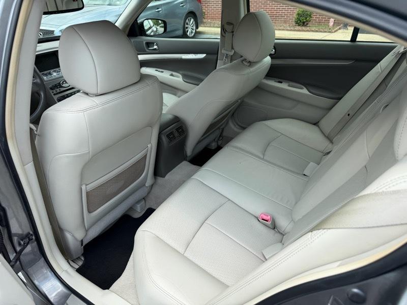 Infiniti G Sedan 37x AWD 2013