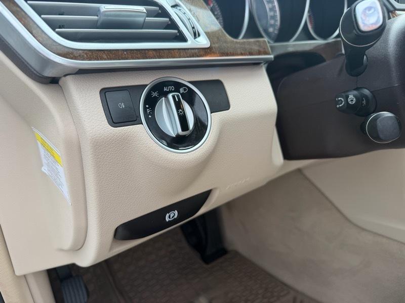 Mercedes-Benz E-Class E350 4MATIC Sedan 2014