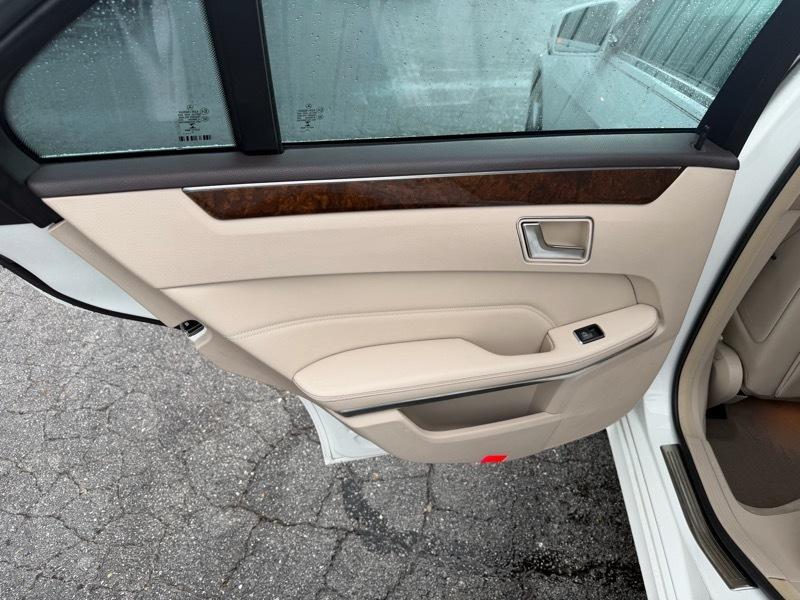 Mercedes-Benz E-Class E350 4MATIC Sedan 2014