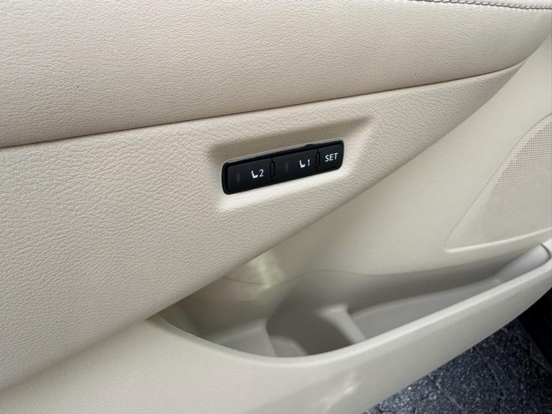 Nissan Murano Platinum AWD 2015