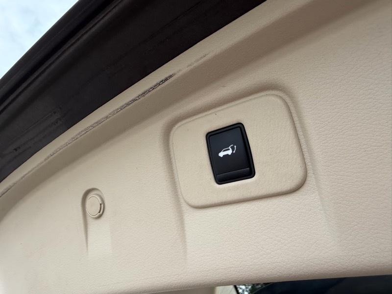 Nissan Murano Platinum AWD 2015