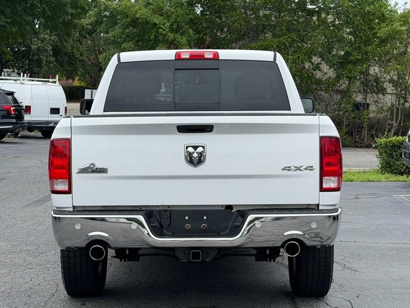 RAM 1500 Big Horn Crew Cab 4WD 2017