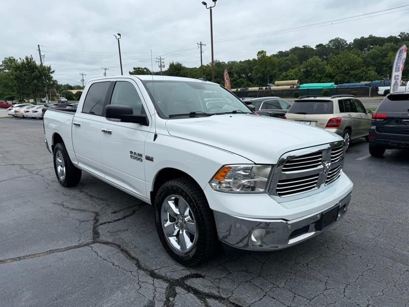 RAM 1500 Big Horn Crew Cab 4WD 2017