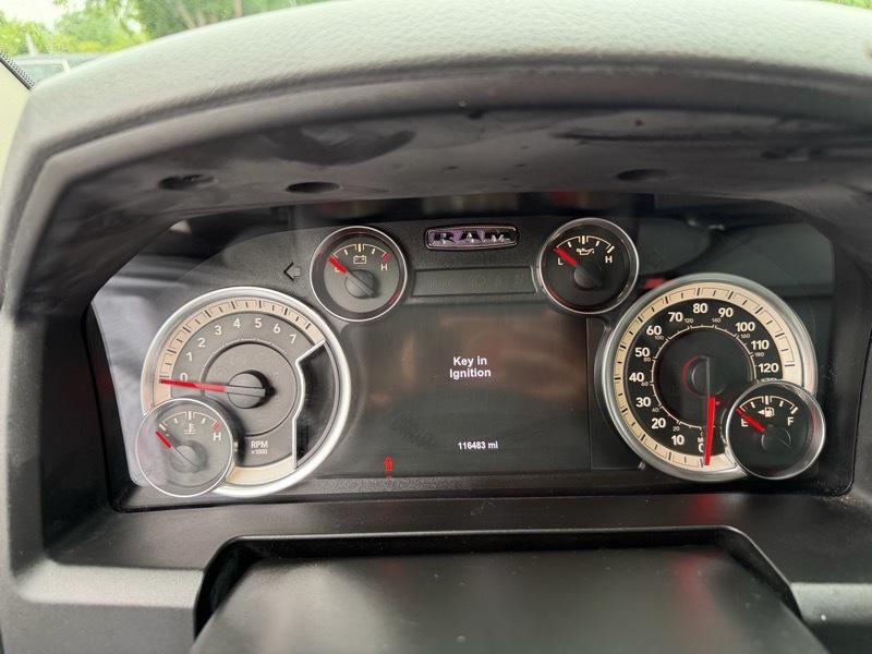 RAM 1500 Big Horn Crew Cab 4WD 2017