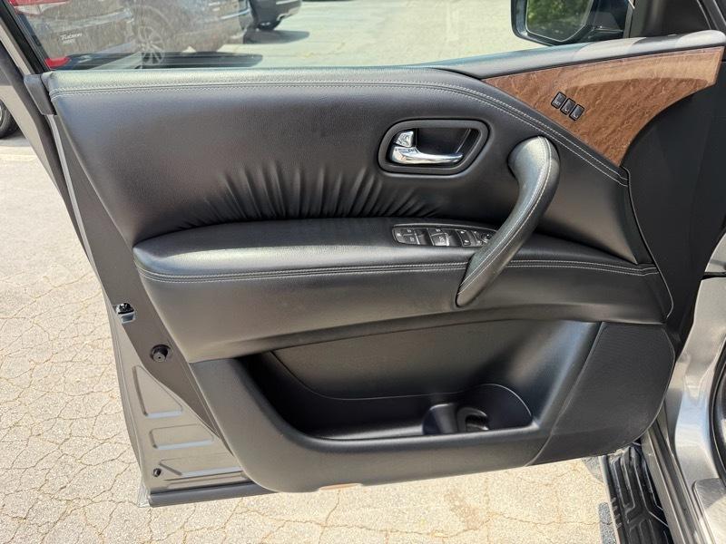 Infiniti QX80 RWD 2017