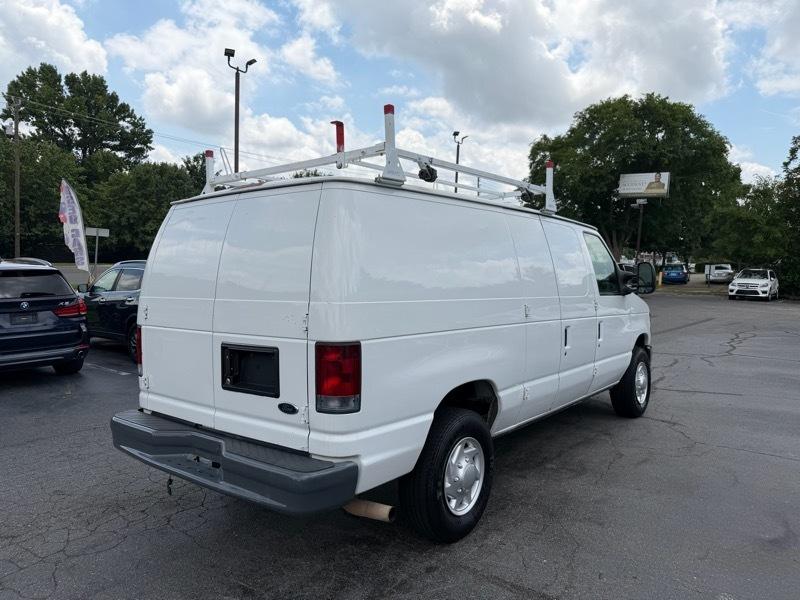 Ford Econoline E-250 2012