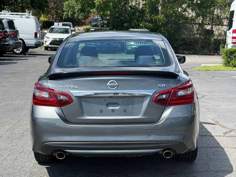Nissan Altima 2.5 SR 2017