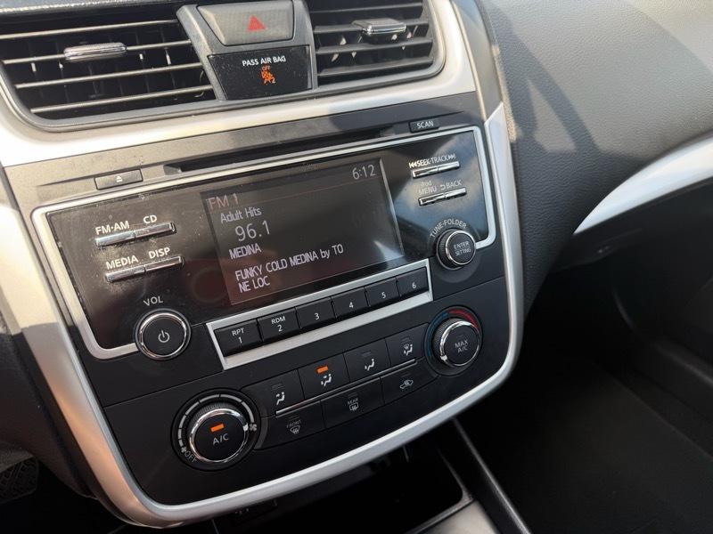 Nissan Altima 2.5 SR 2017
