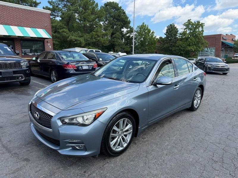 Infiniti Q50 Premium AWD 2015