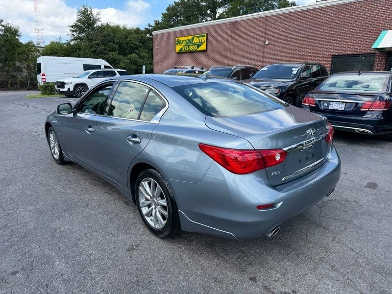 Infiniti Q50 Premium AWD 2015