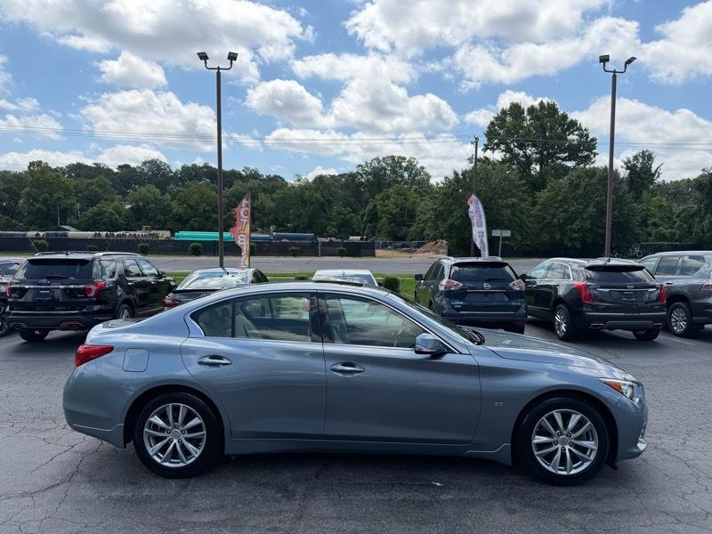 Infiniti Q50 Premium AWD 2015