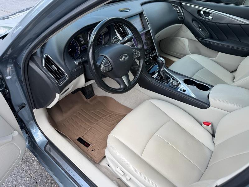 Infiniti Q50 Premium AWD 2015
