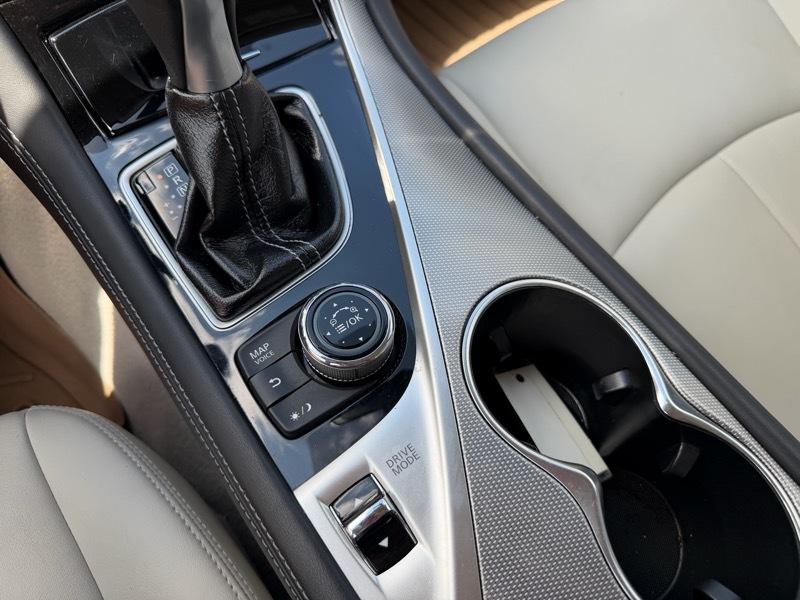 Infiniti Q50 Premium AWD 2015