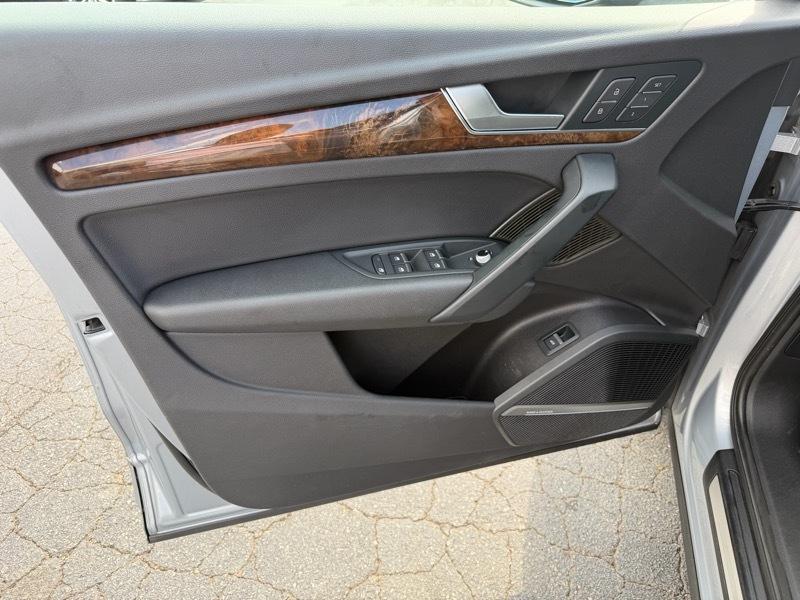 Audi Q5 2.0T Premium Plus quattro 2018