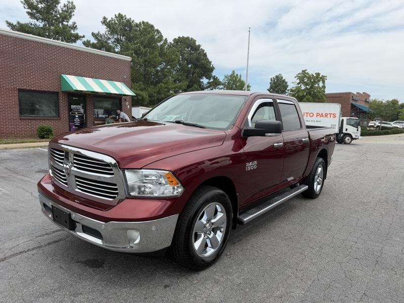 RAM 1500 Big Horn Crew Cab 4WD 2017