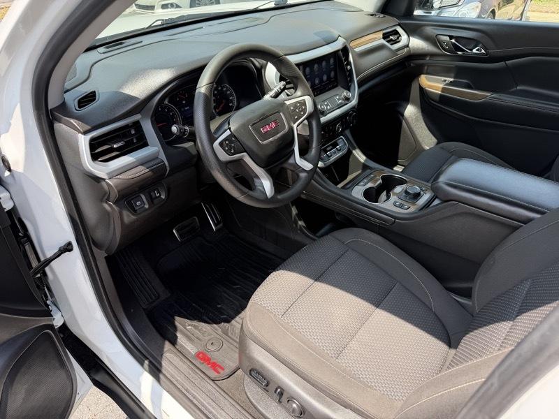 GMC Acadia SLE-1 FWD 2021
