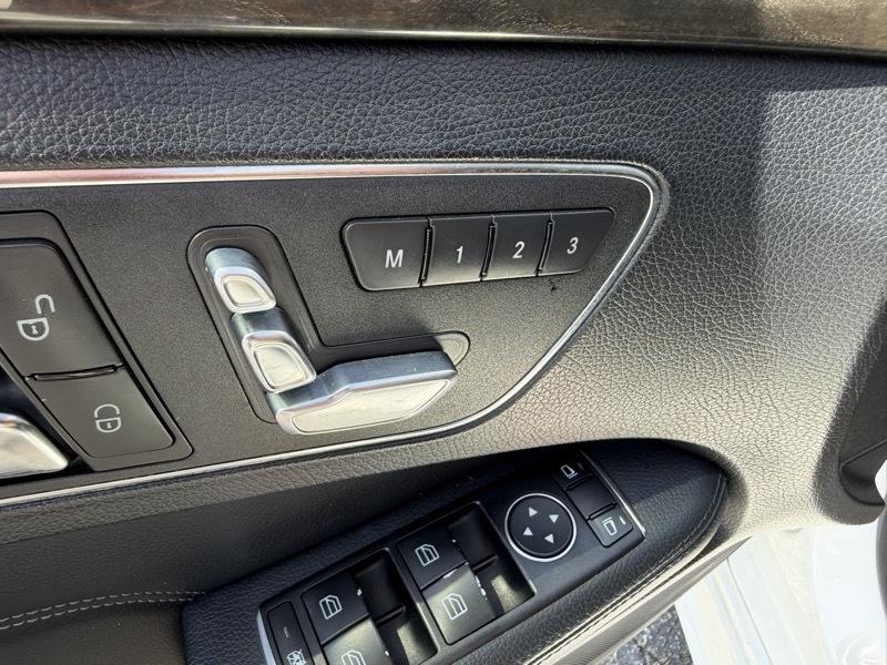 Mercedes-Benz E-Class E350 4MATIC Sedan 2014