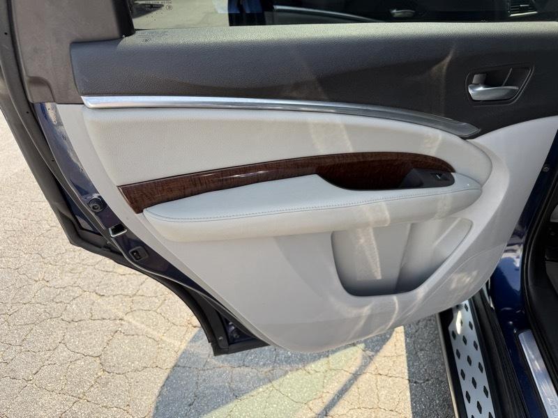 Acura MDX SH-AWD 9-Spd AT w/Tech Package 2018