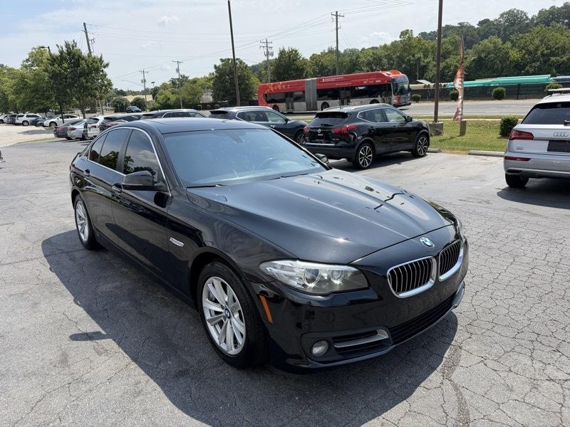 BMW 5-Series 528i 2015