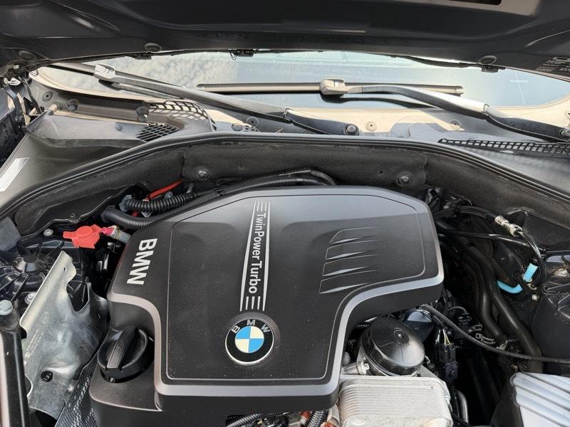 BMW 5-Series 528i 2015