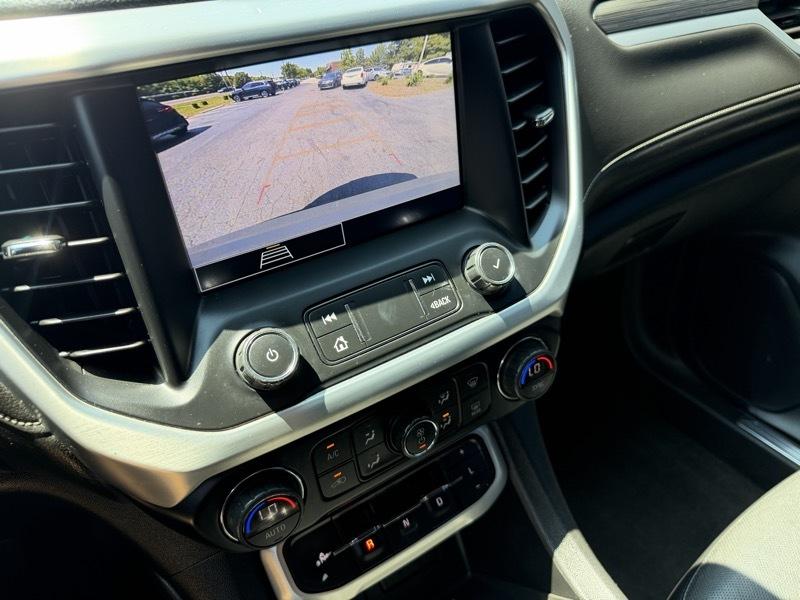 GMC Acadia SLT 2020
